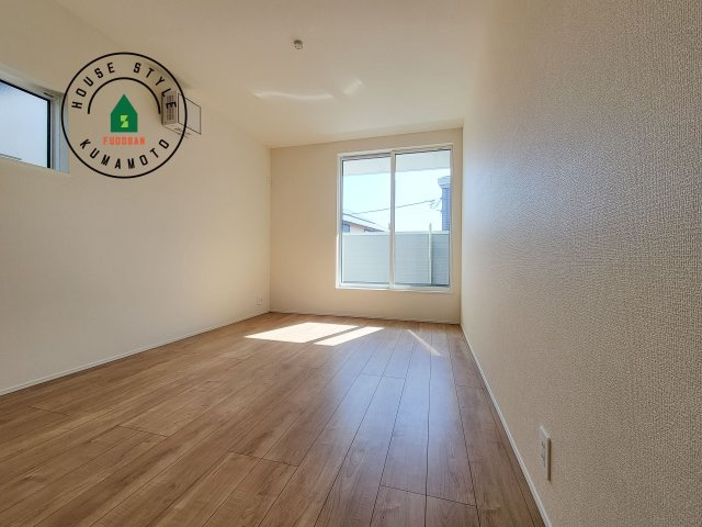 熊本市北区八景水谷3丁目第1-3棟（1号棟）の寝室|主寝室には収納力に優れたクローゼットがありますので、お部屋もすっきり片付きます。