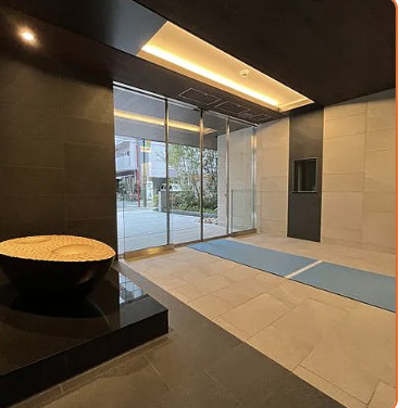 Ｂｒｉｌｌｉａ　ｉｓｔ　上野稲荷町のエントランス