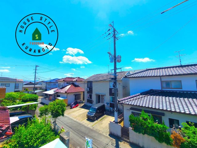 熊本市北区八景水谷3丁目第1-3棟（2号棟）の展望|窓から緑が見える物件も魅力的です。