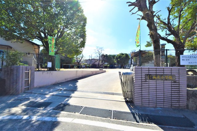 熊本市北区八景水谷3丁目第1-3棟（2号棟）の周辺|城北小学校