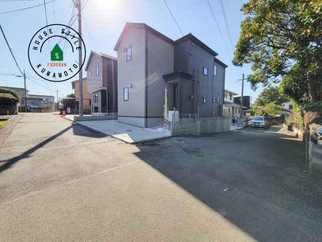 熊本市北区八景水谷3丁目第1-3棟（2号棟）の前面道路含む現地写真|見学の時間などお気軽にお問い合わせ下さい。