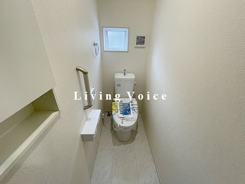 【トイレ】 | 【仲介手数料０円】平塚市寺田縄　新築一戸建て | 平塚市寺田縄　新築一戸建て