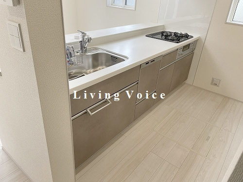 【キッチン】 | 【仲介手数料０円】平塚市寺田縄　新築一戸建て | 平塚市寺田縄　新築一戸建て