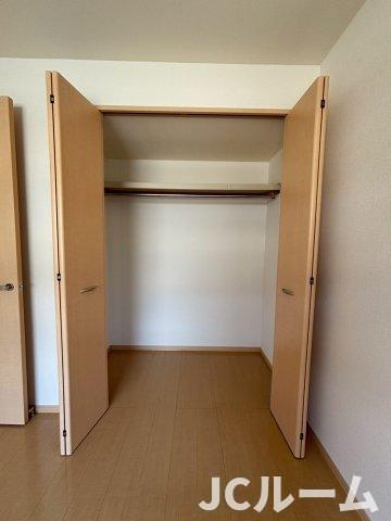 柏崎市三和町のアパートの収納