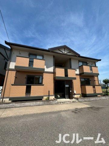 柏崎市三和町のアパート