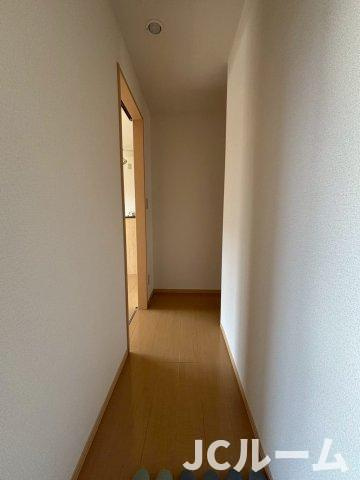 柏崎市三和町のアパートの内装