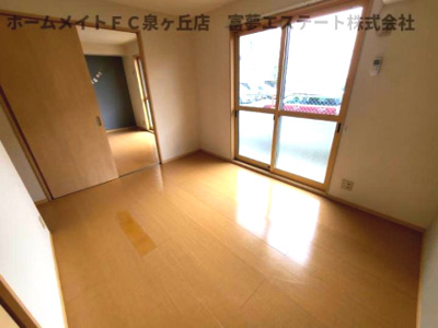 【洋室】 | シャイニーパーク | ※イメージ　同物件別号室の写真