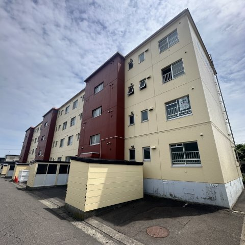 寿ハイツ新生の外観