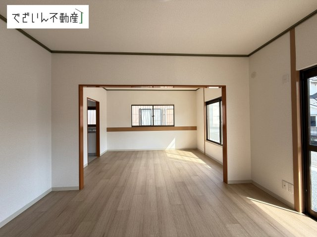 【居間・リビング】 | 熊谷市日向　中古住宅   | 現地(2025年9月撮影)
