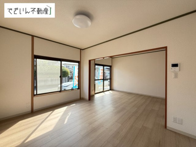 【居間・リビング】 | 熊谷市日向　中古住宅   | 現地(2025年9月撮影)
