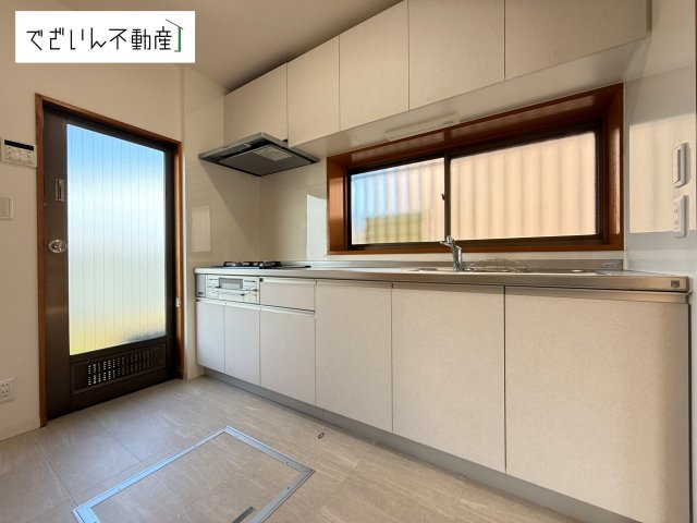 【キッチン】 | 熊谷市日向　中古住宅   | 現地(2025年9月撮影)