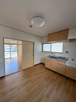 【居間・リビング】 | 第一紅葉ハイツ