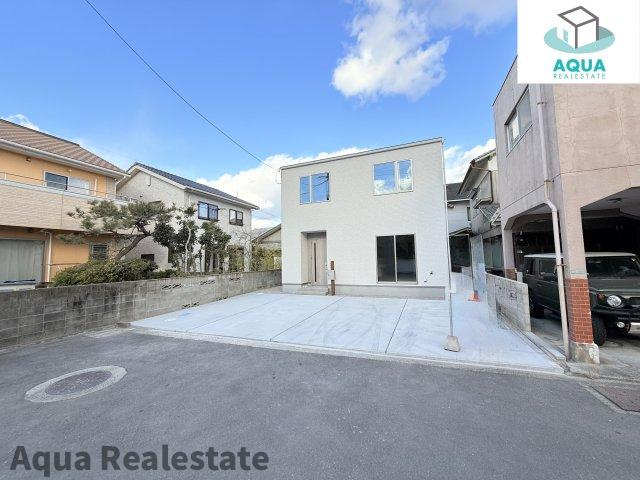 オール電化デザイナーズハウス丸亀市城東町建売④の構造・工法・仕様|子育て世帯（平成18年4月2日以降出生）または若者夫婦世帯（昭和59年4月2日以降出生）のいずれか