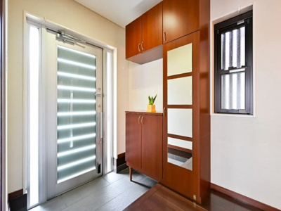 【玄関】 | 山科区御陵岡ノ西町　中古戸建