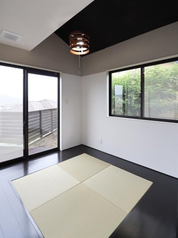 【洋室】 | 山科区御陵岡ノ西町　中古戸建