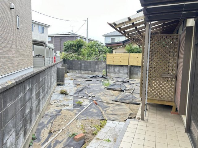 ひたちなか市大字足崎　中古戸建の庭