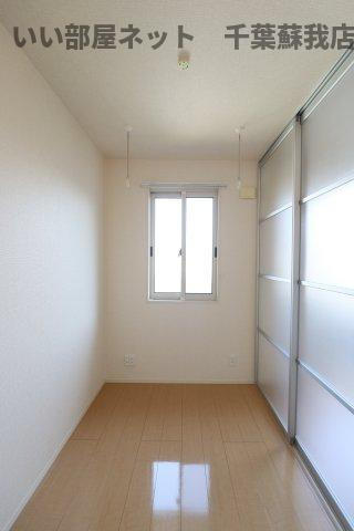 ボナールDの寝室|開放的な寝室です