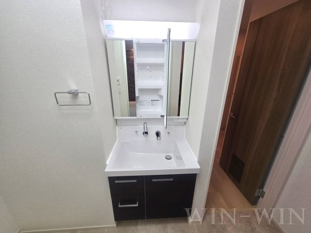 グランツ・マルシバ 6の独立洗面台|イメージ（同施工会社同一モデルの写真です）