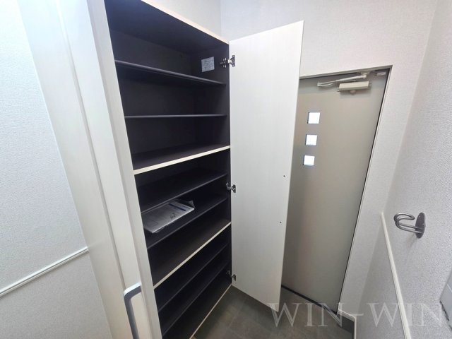 グランツ・マルシバ 6の玄関|イメージ（同施工会社同一モデルの写真です）