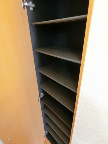 アバンウェルディッツォの収納