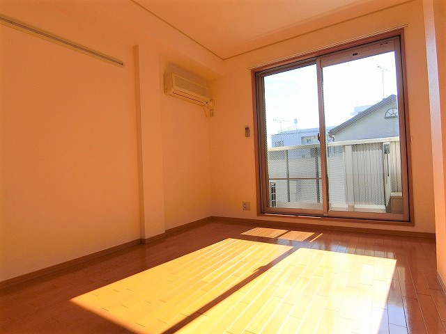 アバンウェルディッツォの居間・リビング