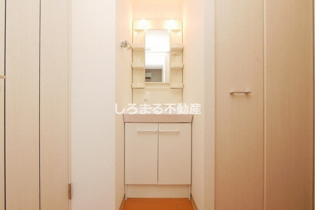 La Douceur難波東の洗面所