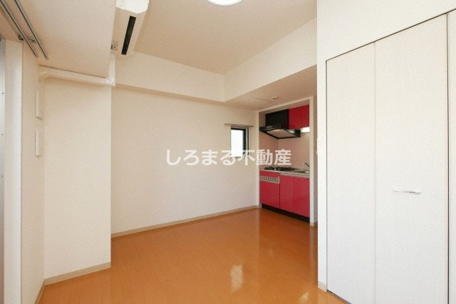 La Douceur難波東の居間・リビング