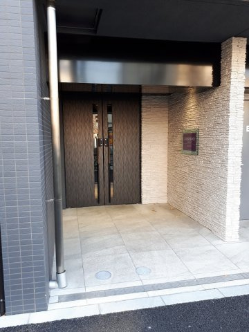 S-RESIDENCE文京小石川のエントランス