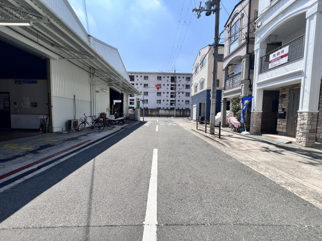 大阪市都島区毛馬町5丁目戸建の前面道路含む現地写真
