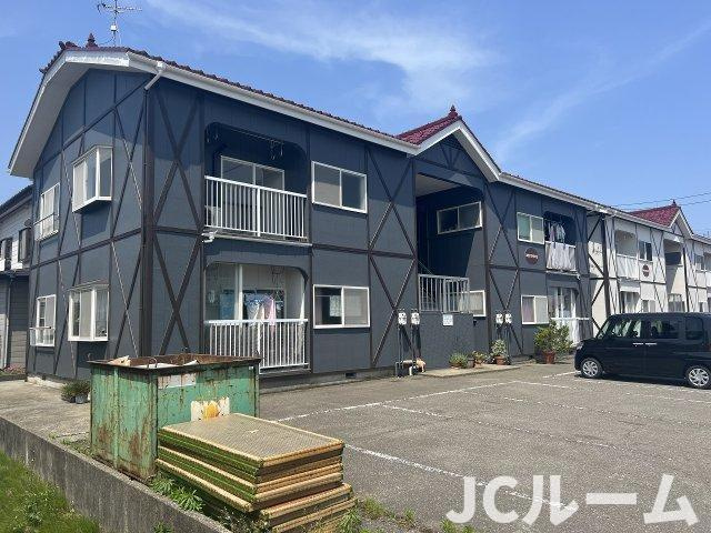柏崎市城東２丁目のアパート