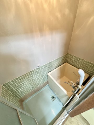 ホワイトマンションB棟の浴室