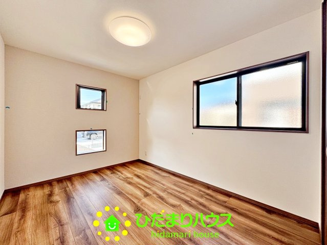 ワイウッドコート幸手市下川崎第1期　新築一戸建て　05の子供部屋|大きくなったお子様に！