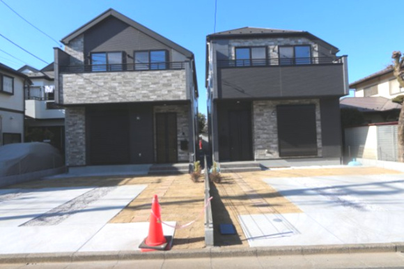 【FIT】東村山市萩山町３期の外観|LDKは約21.2帖の広さ♪家族と自然に顔を合わせやすいリビング階段仕様