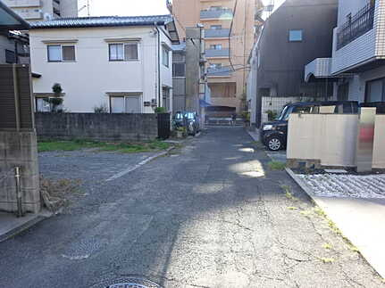 広島市南区皆実町５丁目の前面道路含む現地写真