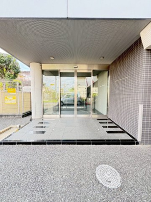 【エントランス】 | レジデンスジュメーラオアシス