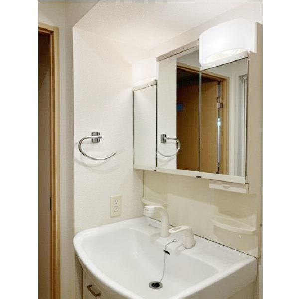 スパシエルクス横浜の内装|明るい室内です