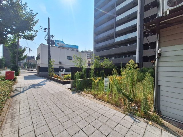 港区市岡元町1丁目売土地の前面道路含む現地写真