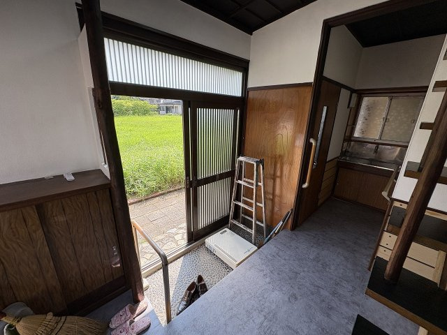 【玄関】 | 五泉泉町オーナーチェンジ戸建