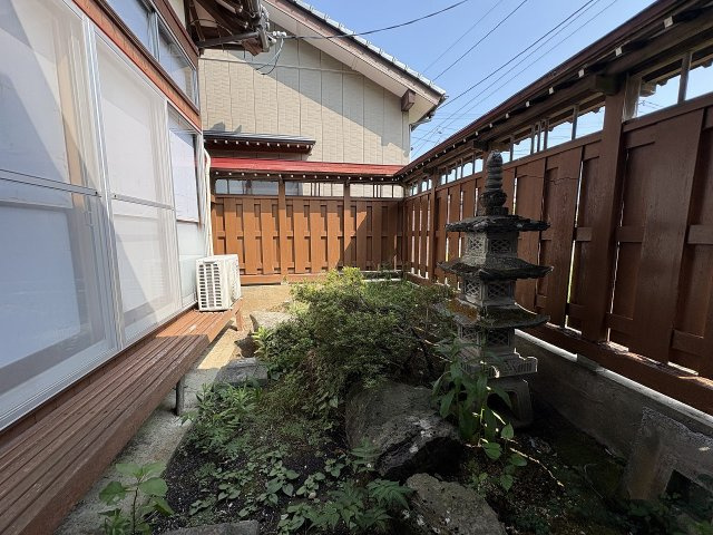 【庭】 | 五泉泉町オーナーチェンジ戸建