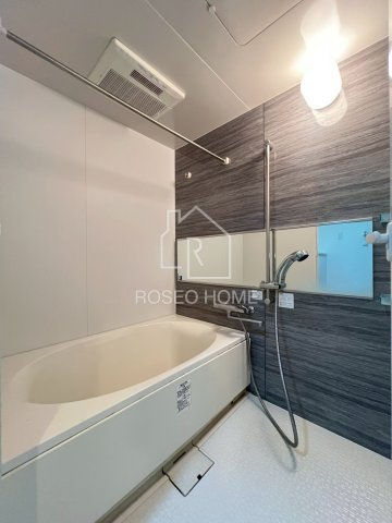 フェニックスコートの浴室|同マンション別部屋：参考写真