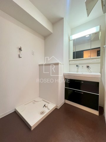 フェニックスコートの洗面所|同マンション別部屋：参考写真