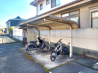 【その他共用部分】 | ハイカムール弐番館 | 屋根付き駐輪場