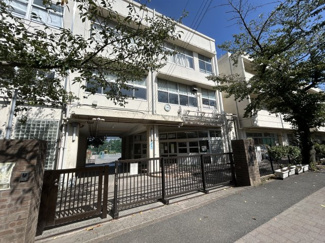 【周辺】 | 南台小学校まで約９５０メートル。