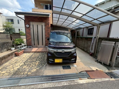 【駐車場】 | 上　中古一戸建 | 【広々４ＳＬＤＫ】テレワークのお仕事部屋、子供部屋等、ライフスタイルや家族構成に合わせて多目的にご使用いただけます♪