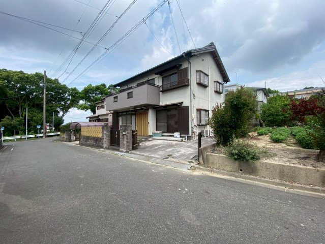 【前面道路含む現地写真】の画像