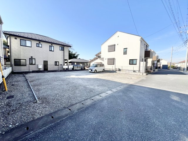 Toit Vert（トワ　ヴェール）の駐車場