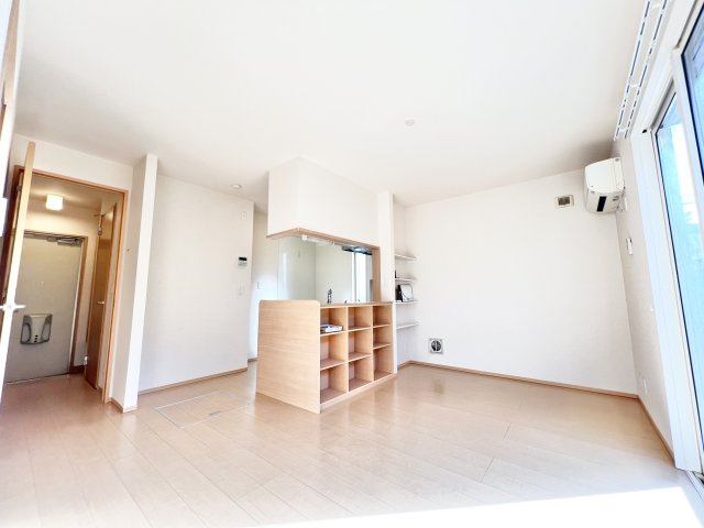 Toit Vert（トワ　ヴェール）の居間・リビング|※別部屋参考写真