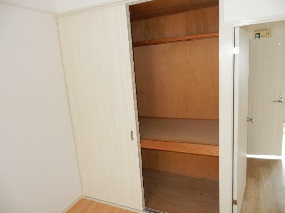 ガーデンフラットの収納