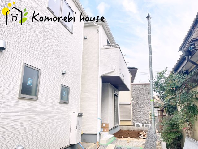 さいたま市北区吉野町　第2　新築一戸建て　リーブルガーデン　05の外観|耐久性に優れたサイディング貼りの外観。雨風に強く、汚れにくい素材で美しさが長持ちします。日々のメンテナンス負担を軽減し、家族の暮らしをしっかり守る安心の新築住宅です。