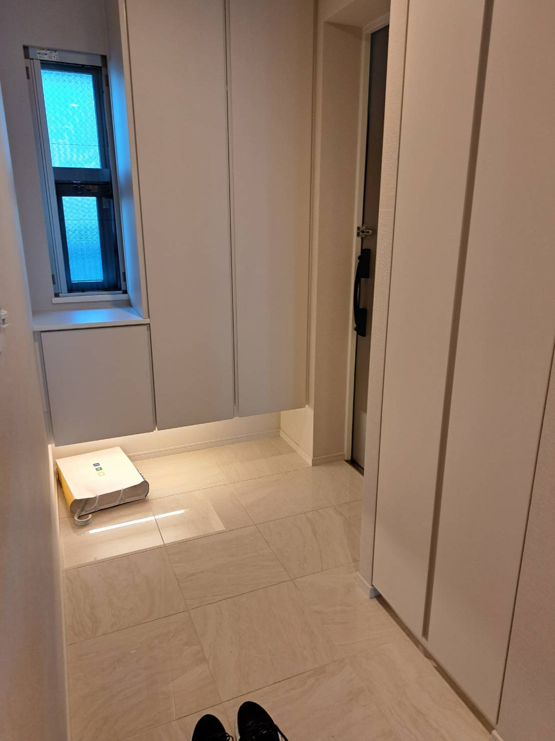 ＨＡＲＵＭＩ　ＦＬＡＧ　ＰＡＲＫ　ＶＩＬＬＡＧＥ　Ｆ棟の玄関|☆このお部屋は仲介手数料0.55ヶ月☆